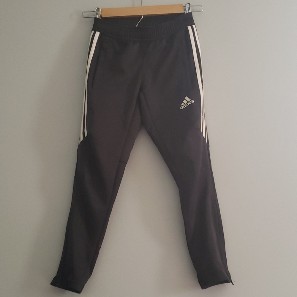 Addidas boys track pant. Zipper at bottom of leg